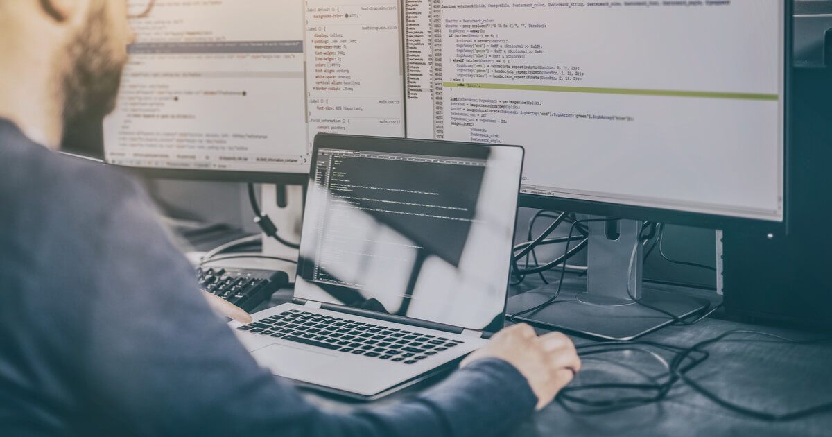 ホームページ 制作 依頼