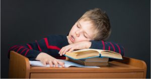 小学生　勉強しない