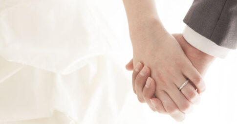 彼氏と結婚したい！当たると評判のおすすめ占い師7選！無料鑑定も