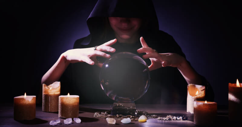 危ない占いサイトの特徴を解説！信用できる・安全な占いサイトも紹介