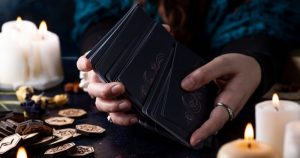 占いはどこまで信じる？運が悪いと感じる人にこそおすすめな理由
