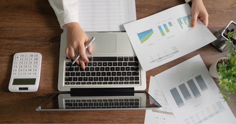 記帳代行サービスを選ぶ際に見るべきポイント